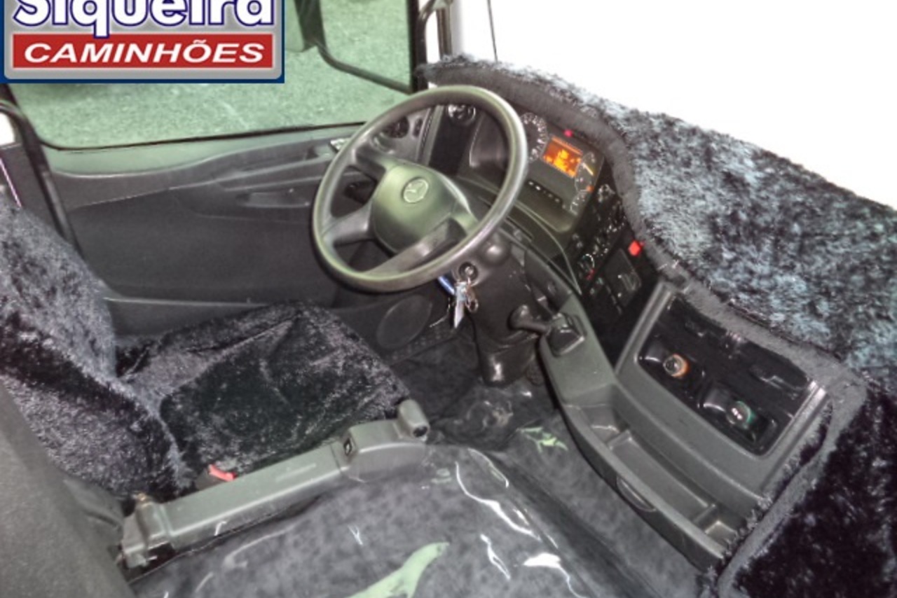 Mercedes Benz Atego 2430 - 14/14 14