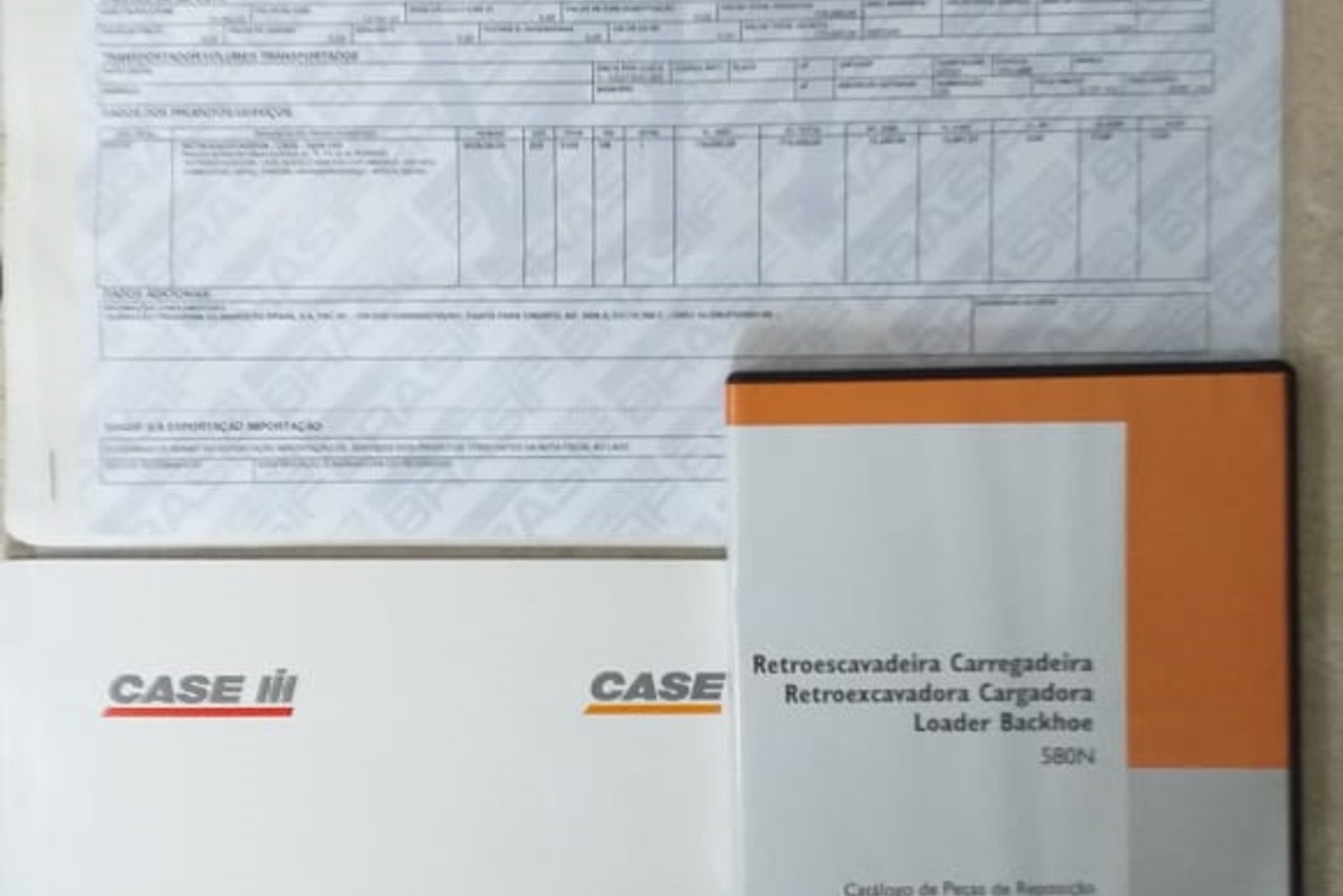 Case 580N - 12/12 9