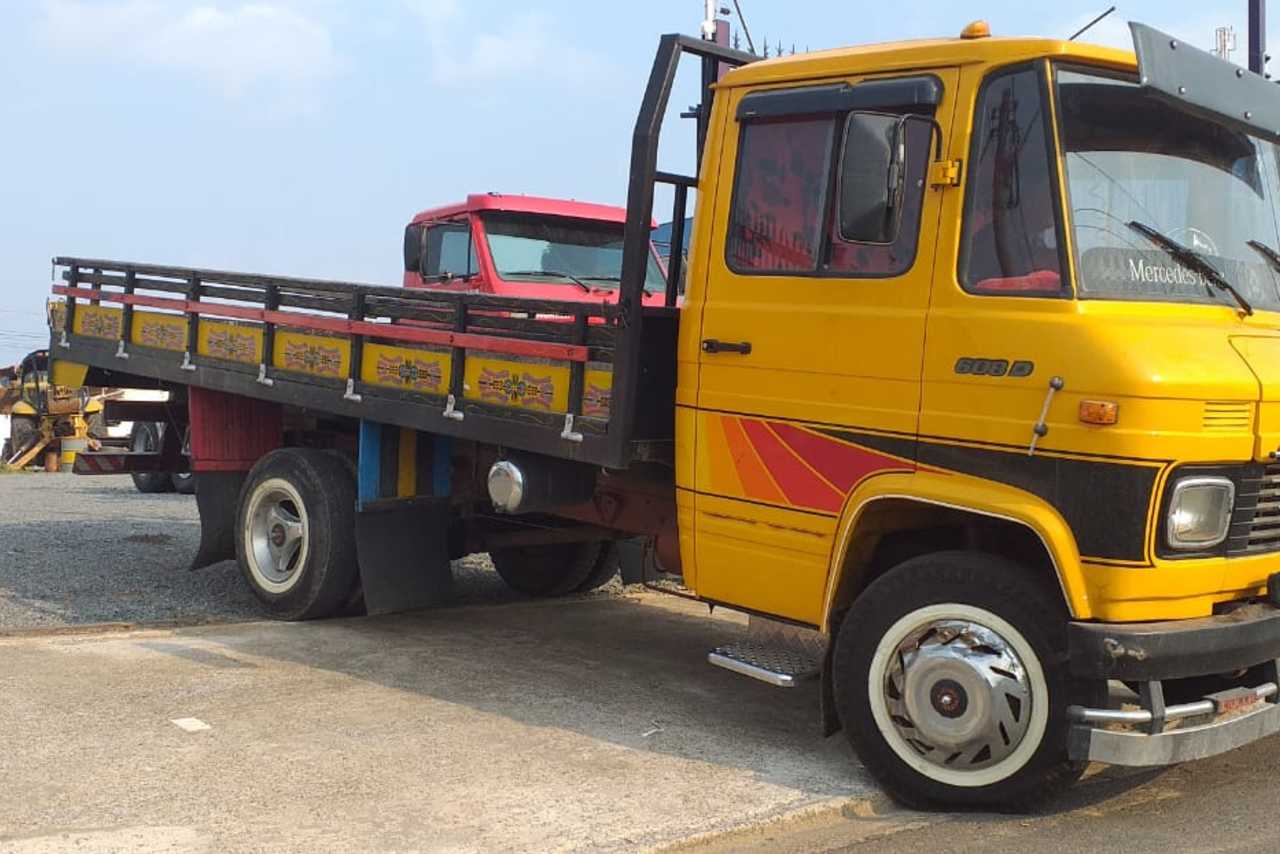 Mercedes Benz MB 608 - 81/81 6