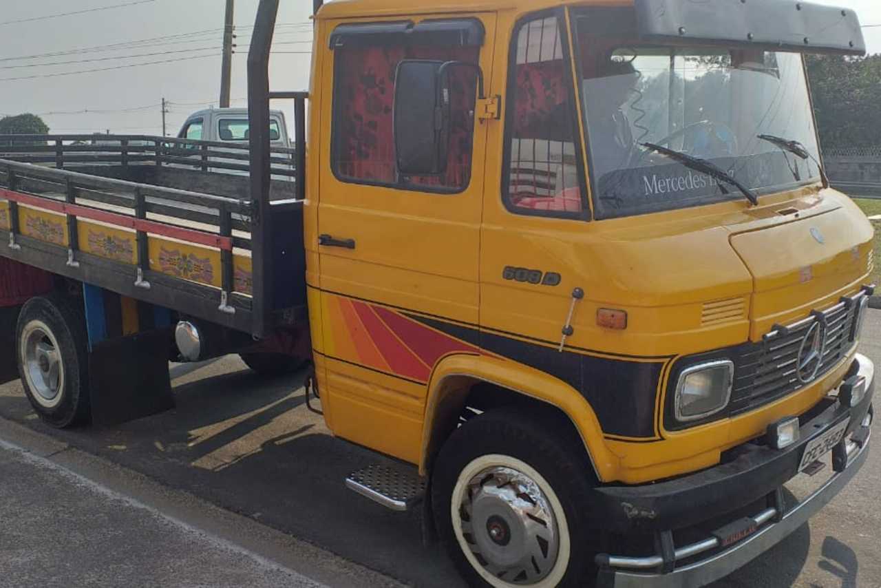 Mercedes Benz MB 608 - 81/81 12