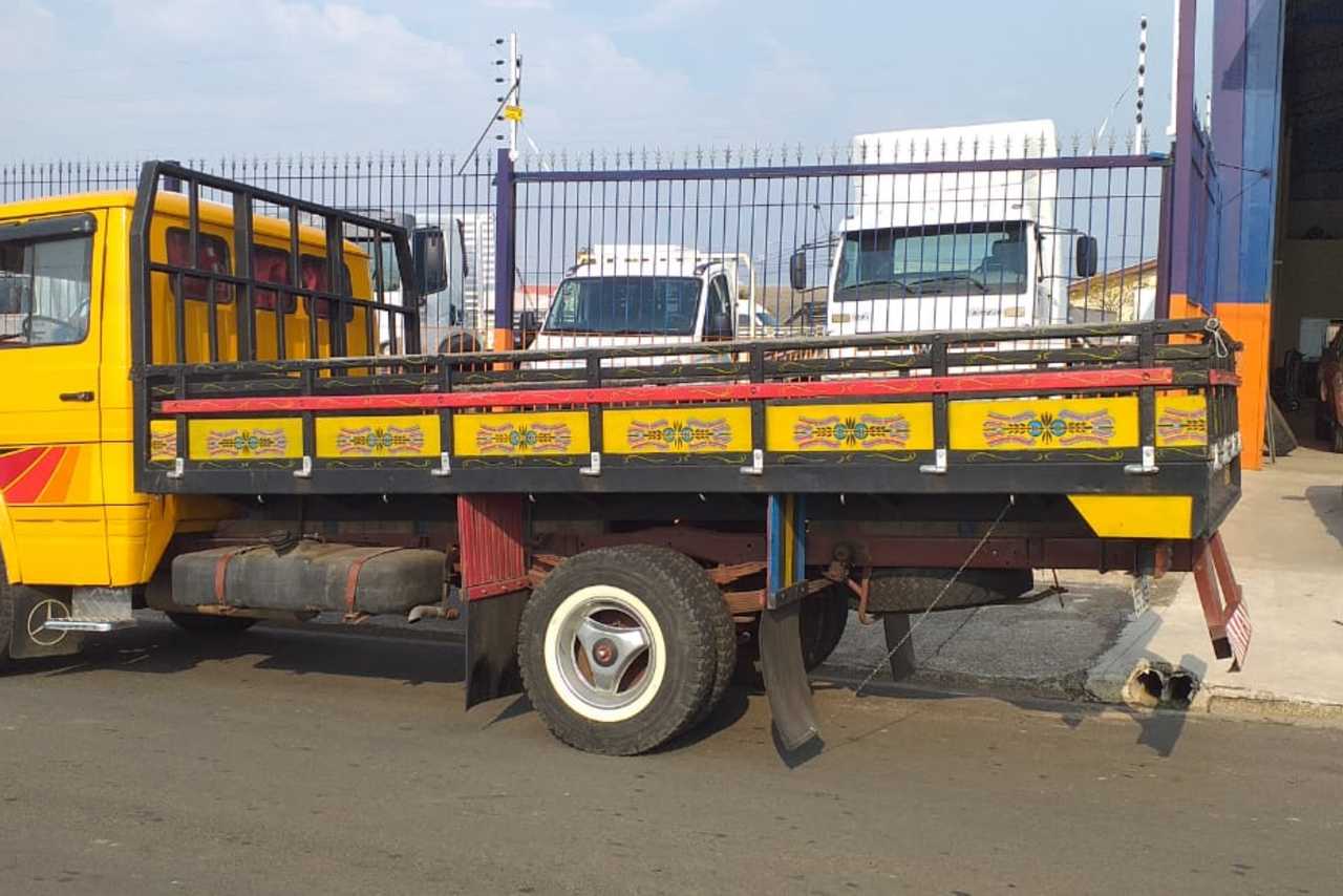 Mercedes Benz MB 608 - 81/81 14