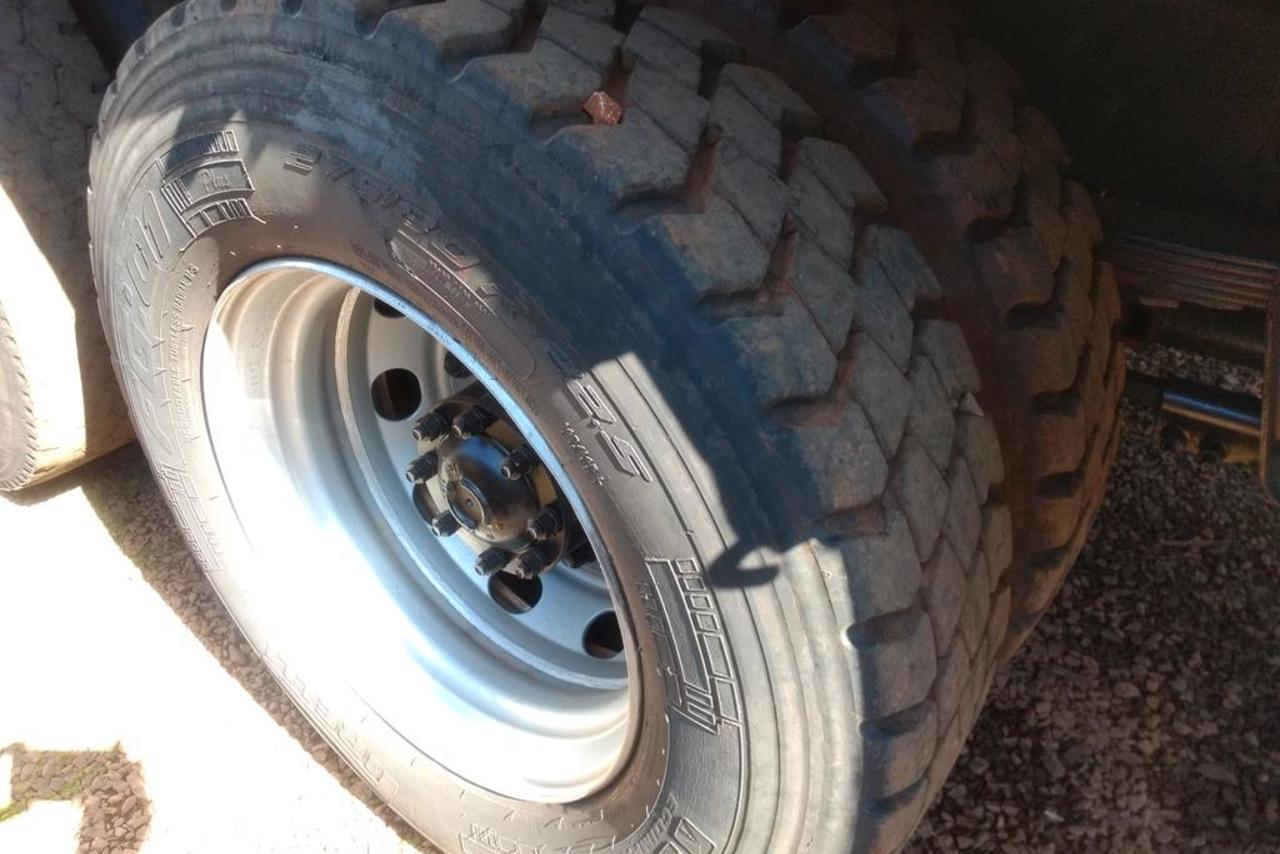 Ford Cargo1517 - 11/12 10