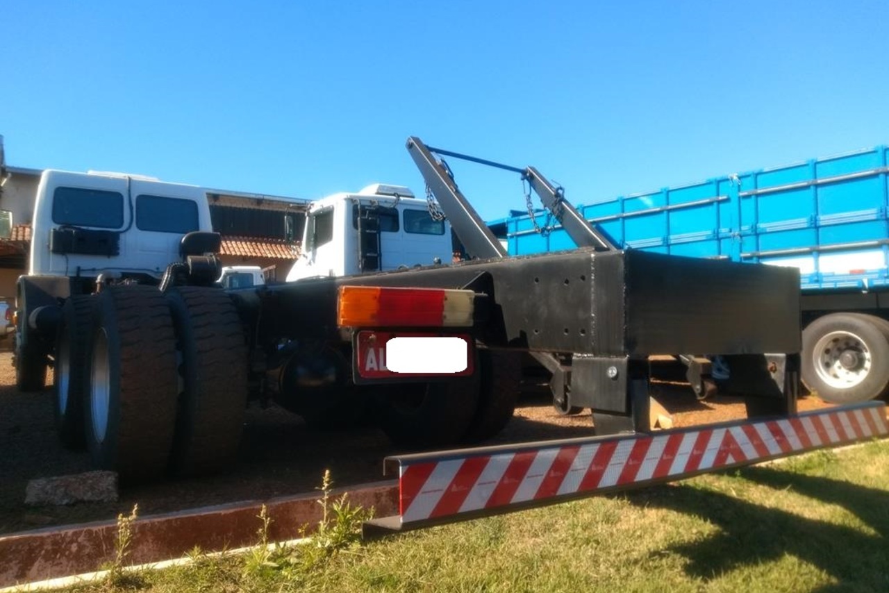 Ford Cargo2631 - 03/03 4