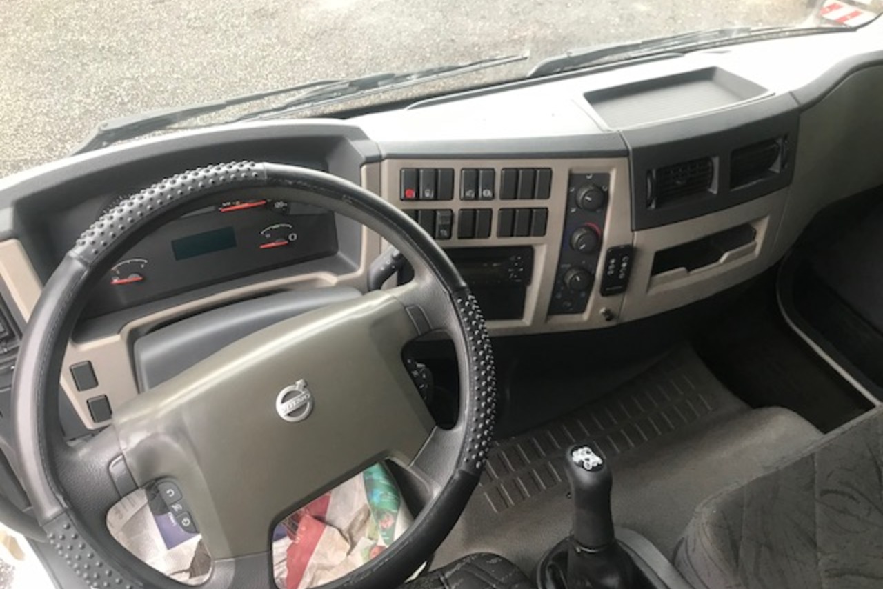 Volvo VM 270 - 14/14 4