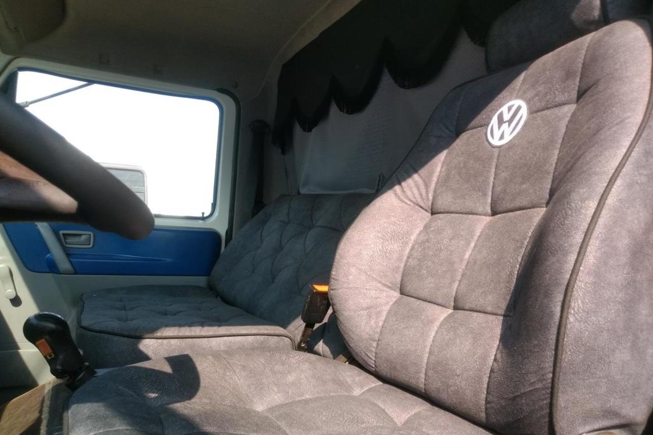 Volkswagen 15-180 E Constellation - 05/05 6