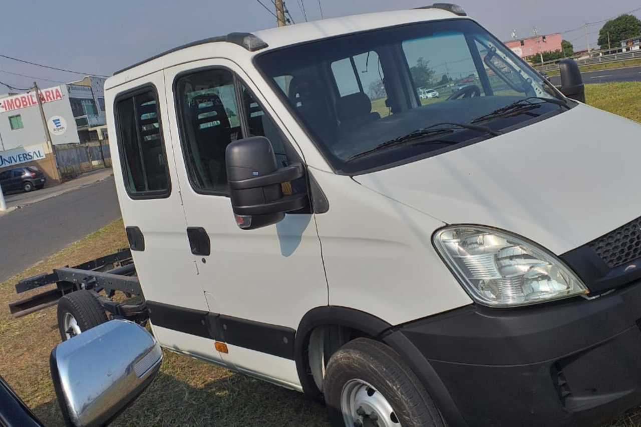 Iveco Daily Chassi 35s14 - 13/14 4