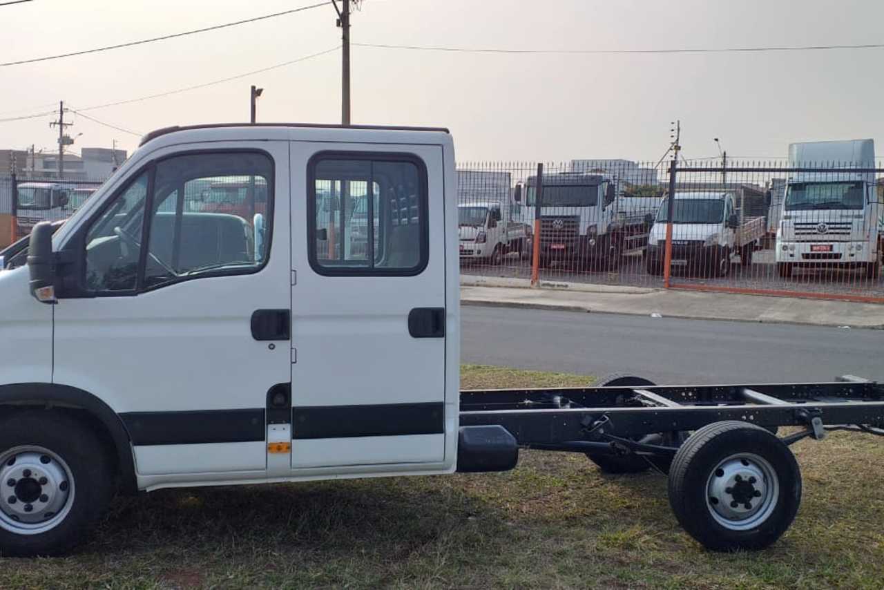 Iveco Daily Chassi 35s14 - 13/14 6