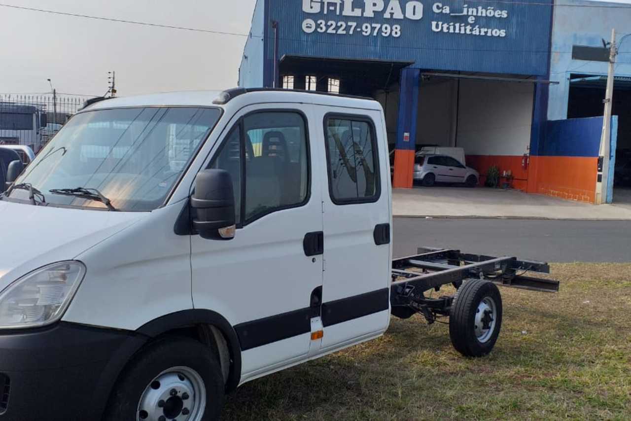 Iveco Daily Chassi 35s14 - 13/14 7