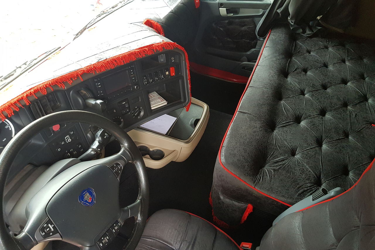 Scania 440 - 14/14 10