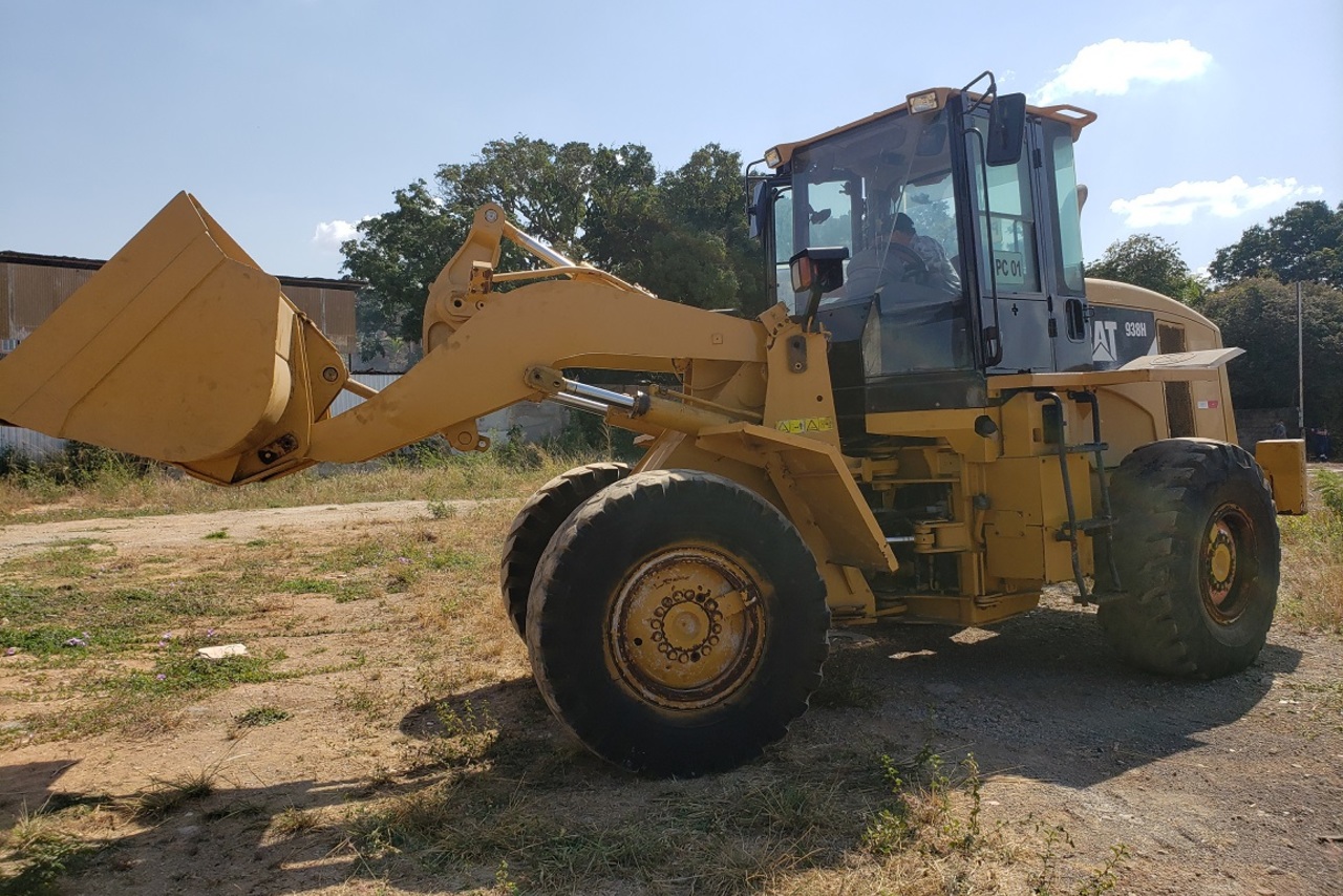 Caterpillar 938H - 12/12 7