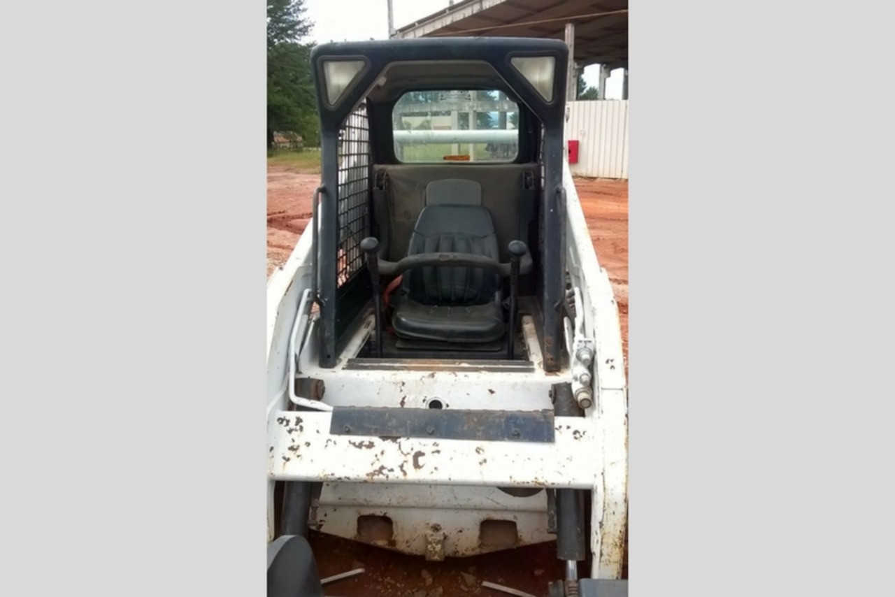 Bobcat S185 - 09 2