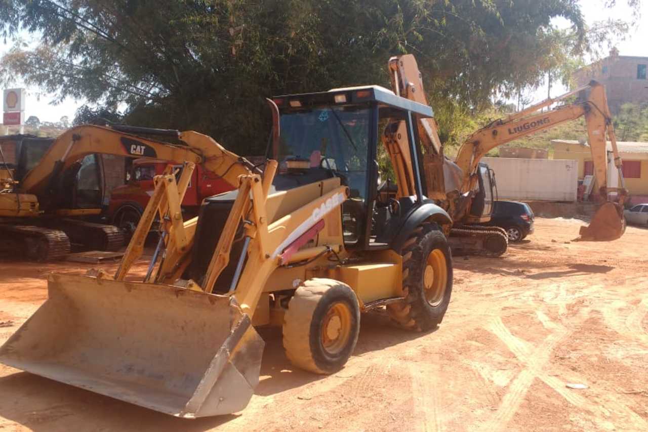 Case 580M - 09/09 2