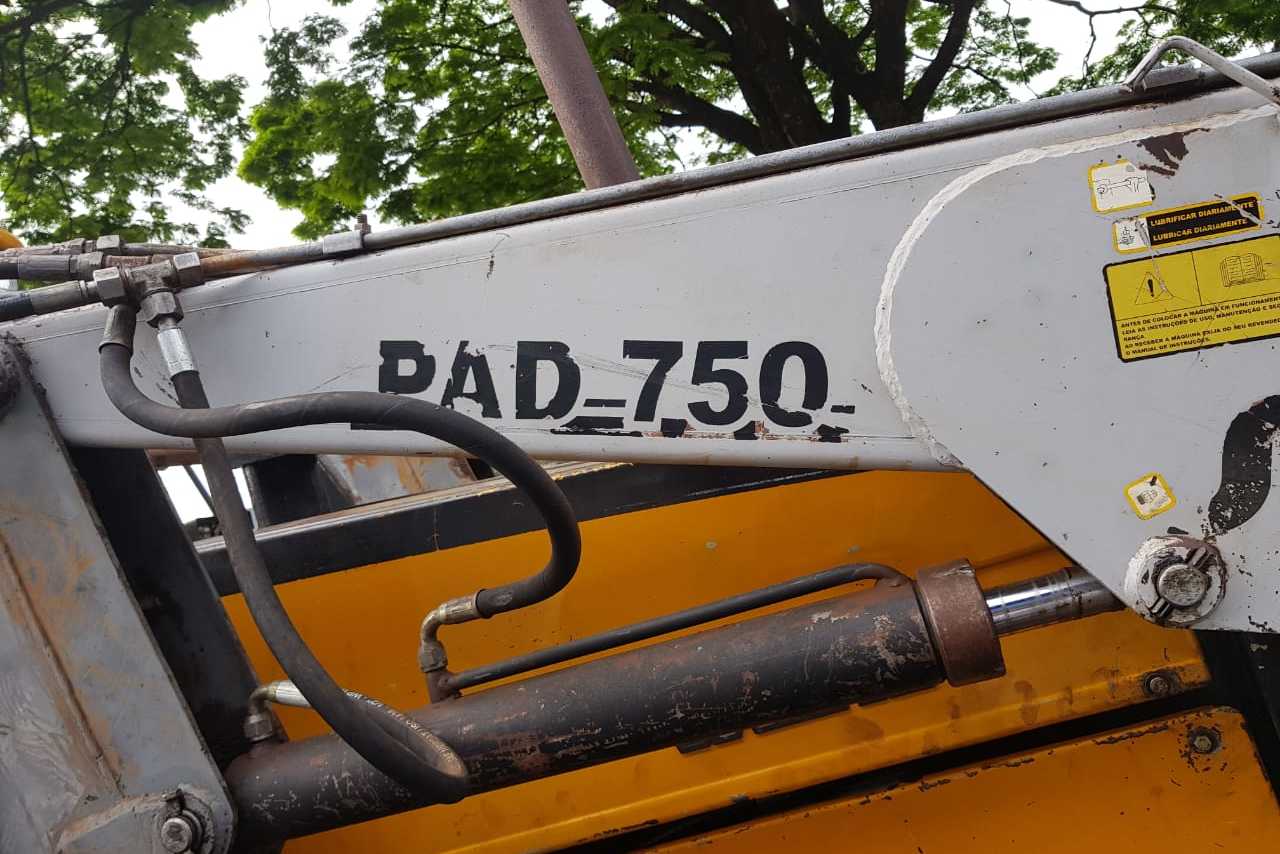 Valtra BM 110 - 04/04 10