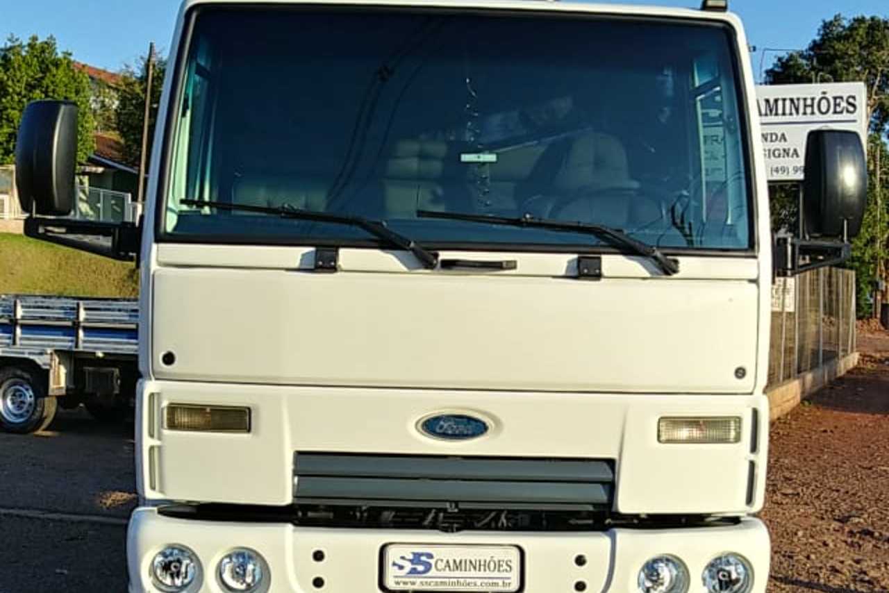 Ford Cargo712 - 11/11 2