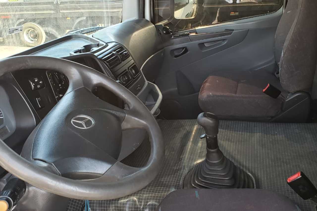 Mercedes Benz Axor 2544 - 09/09 4
