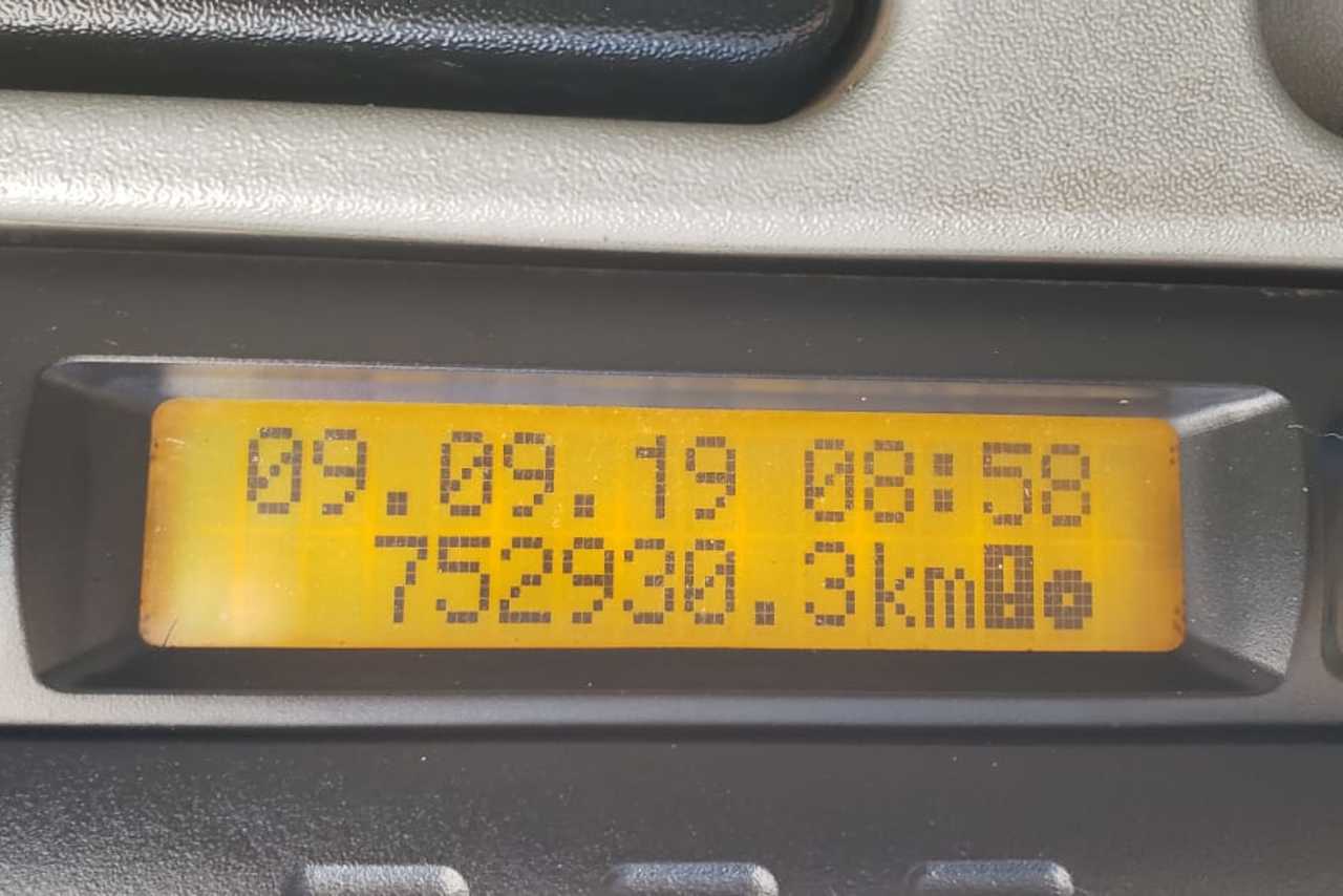 Mercedes Benz Axor 2544 - 09/09 10