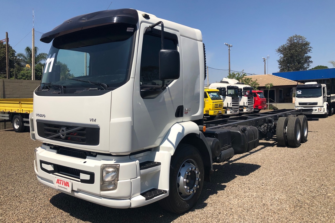 Volvo VM260 - 11/11 5