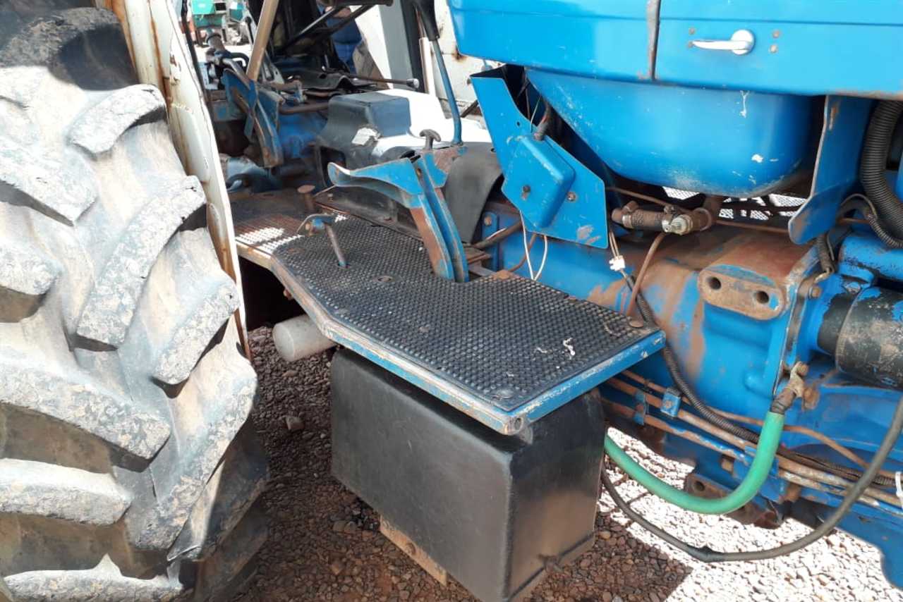 Ford 6630 - 93/93 13