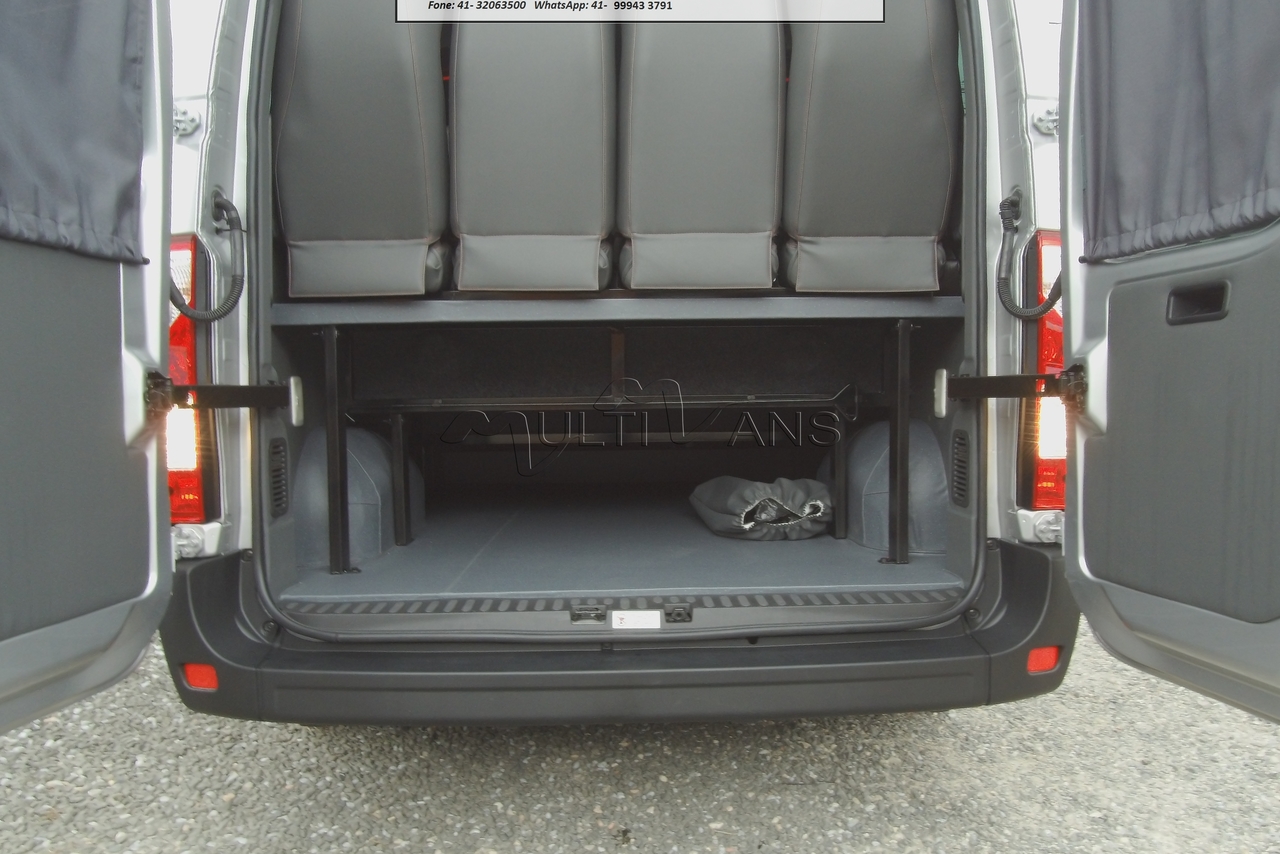Renault Master Executive - 19/20 29