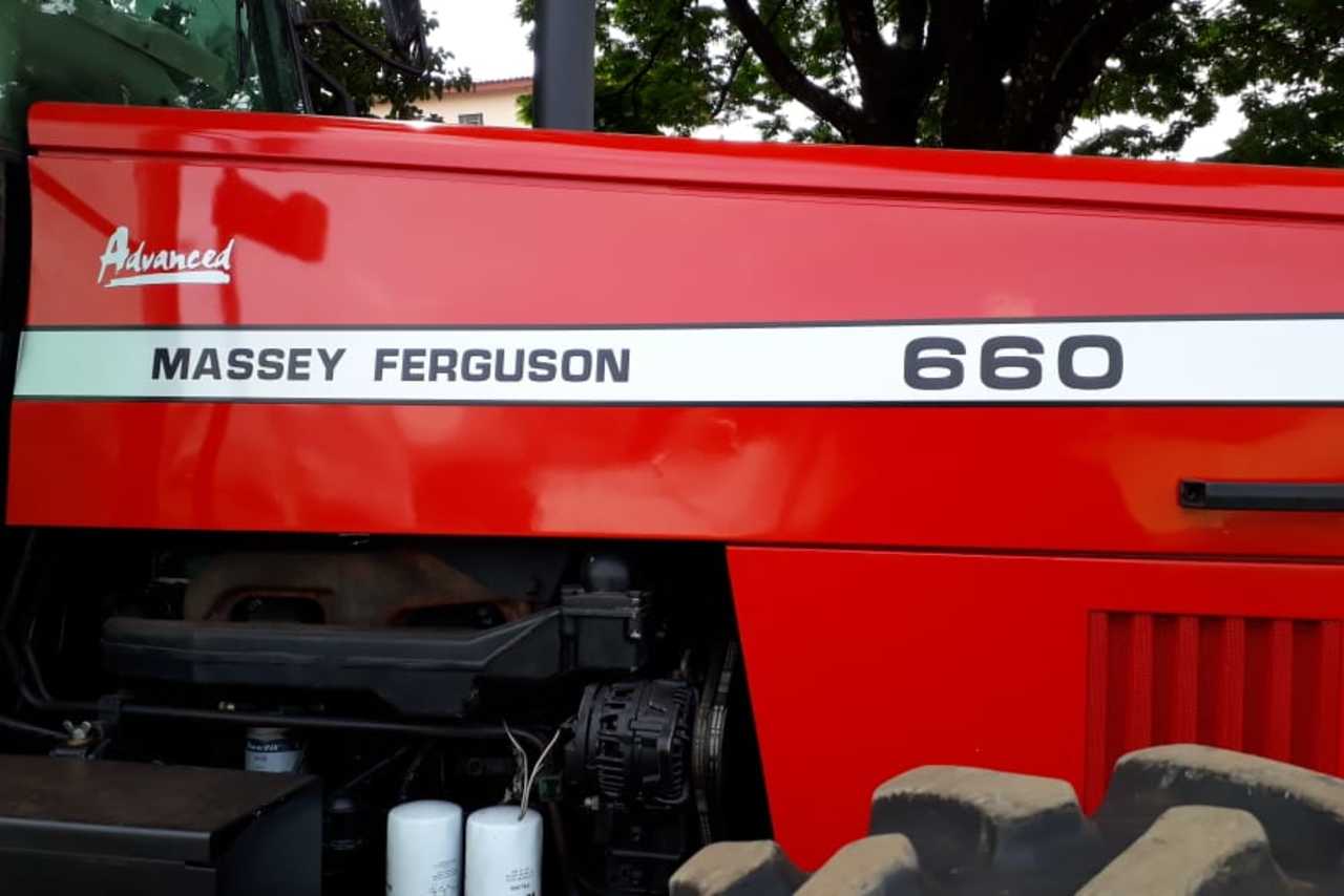 Massey Ferguson 660 - 04 4