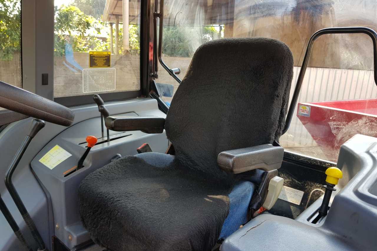 New Holland TS 6040 - 12/12 6