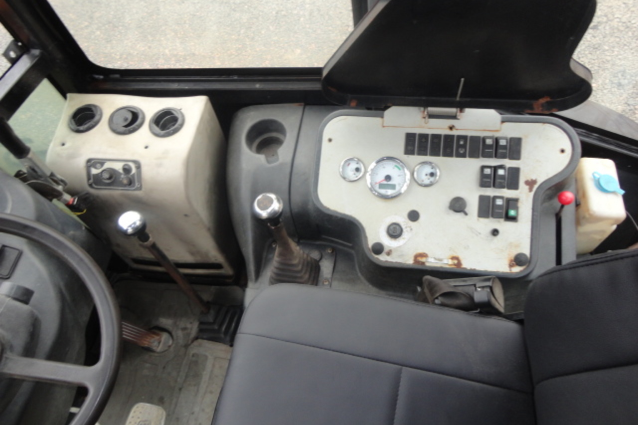 JCB 3C - 12/12 14