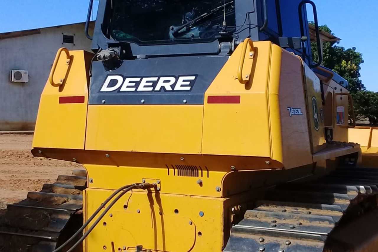 John Deere 750J - 18/18 6