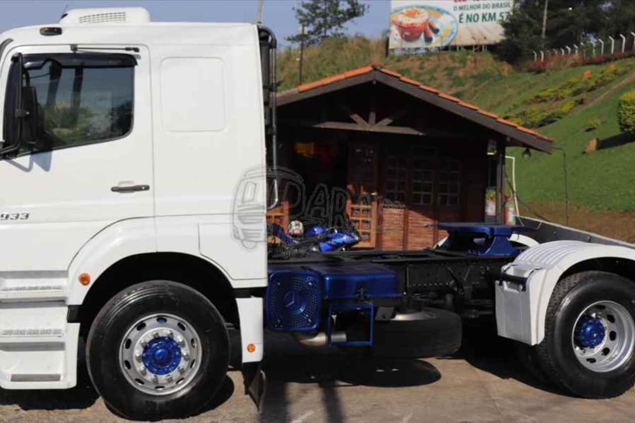 Mercedes Benz Axor 1933 - 07/08 4