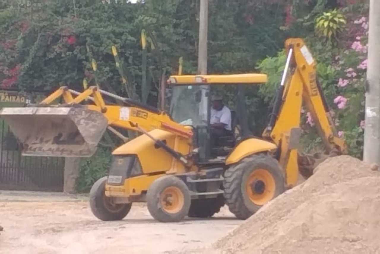 JCB 4C - 08/08 2