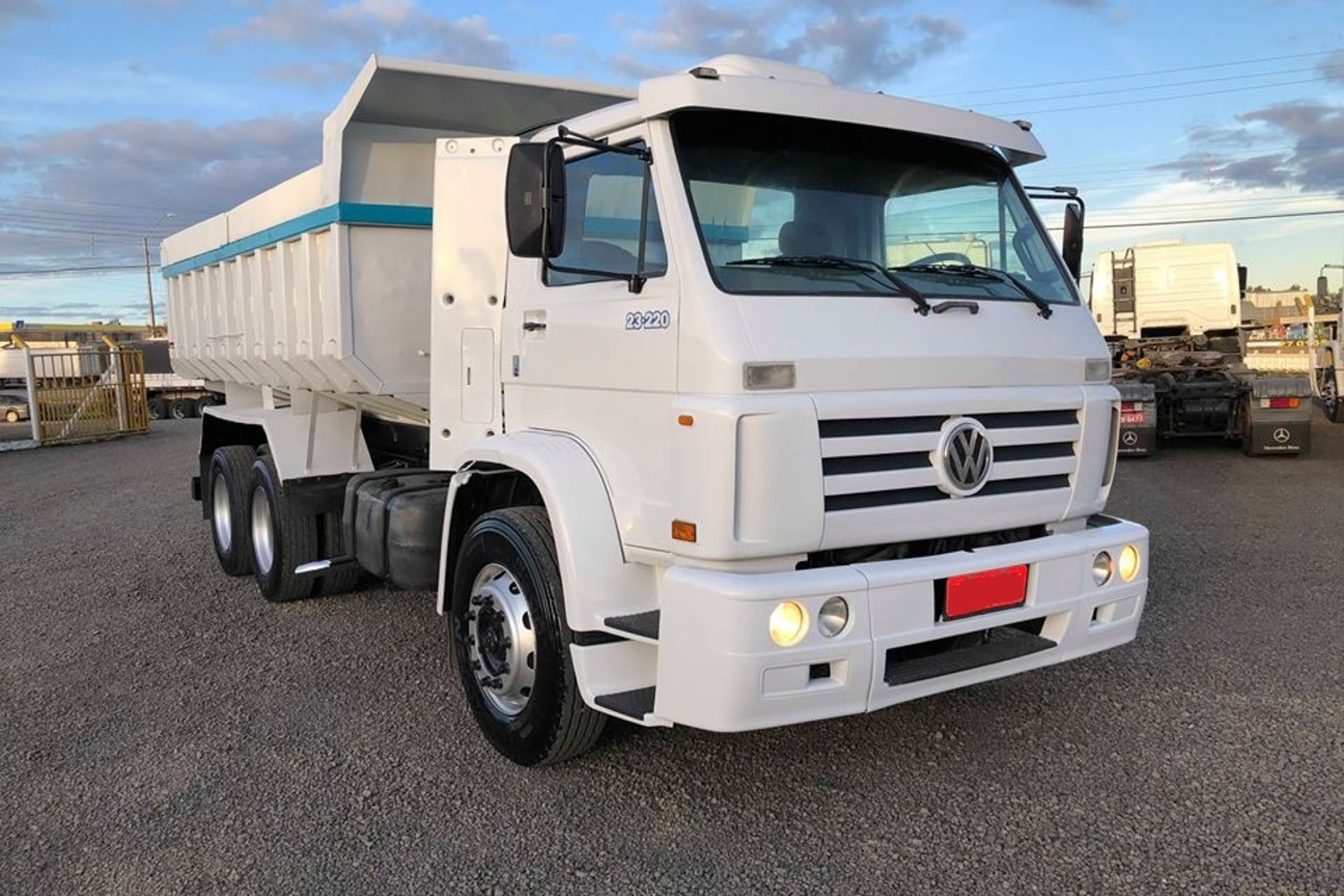Volkswagen 23 220 - 03/03 3