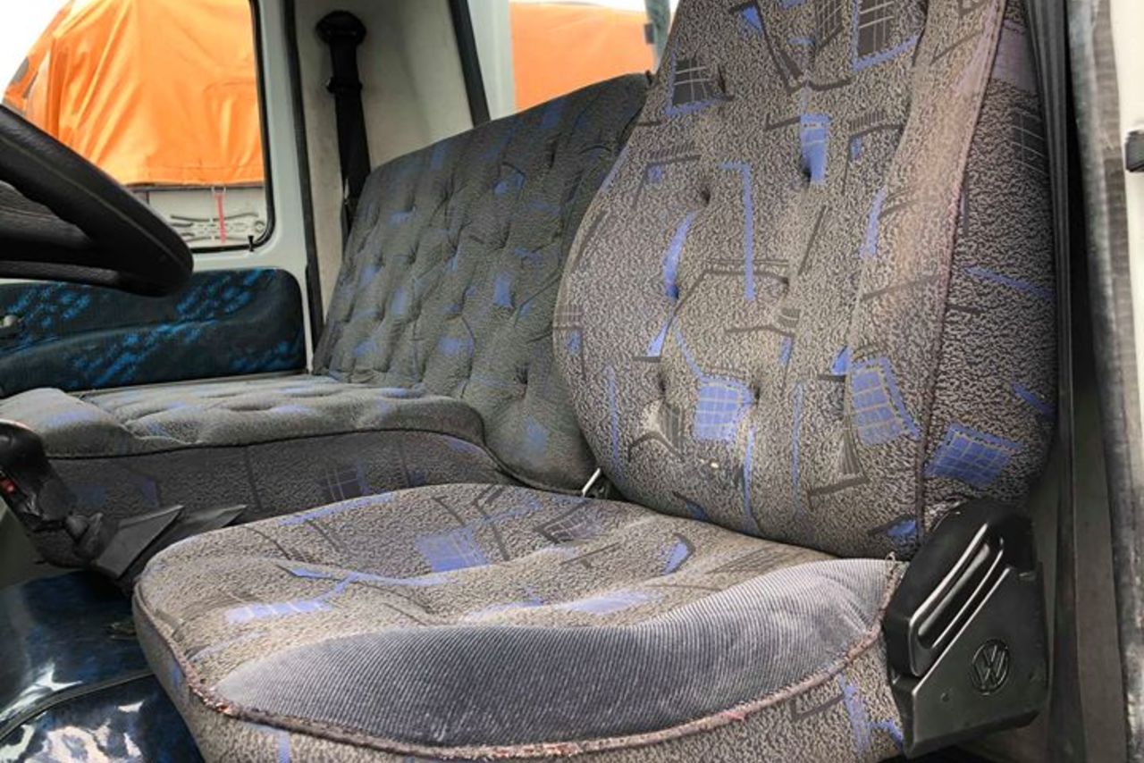 Volkswagen 23 220 - 03/03 13