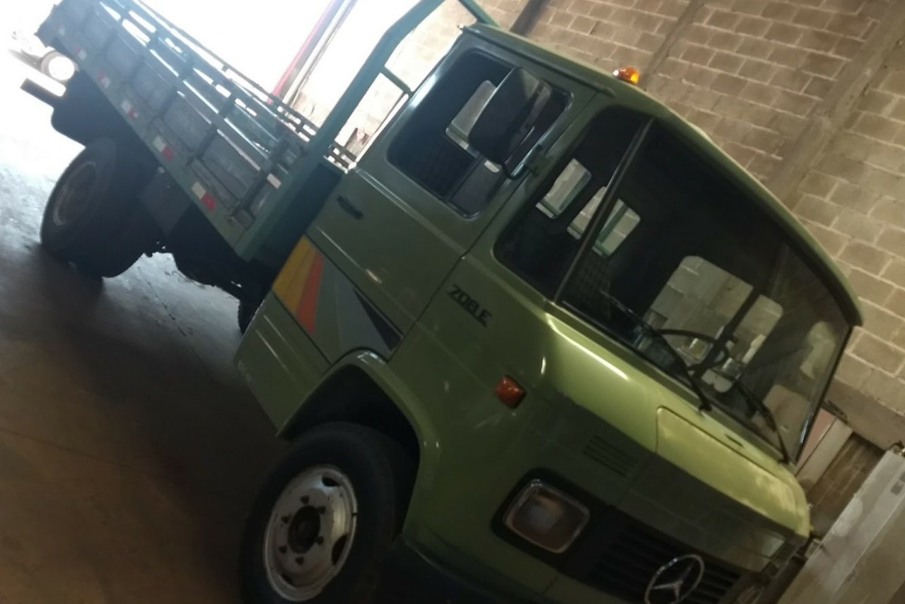 Mercedes Benz MB 708 - 87/87 7