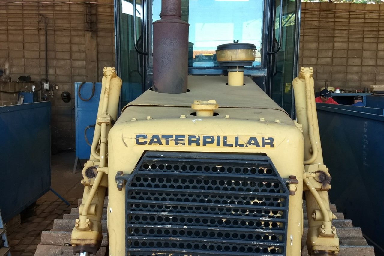 Caterpillar D4E - 87/87 4