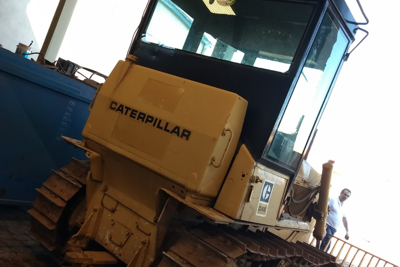 Caterpillar D4E - 87/87 7