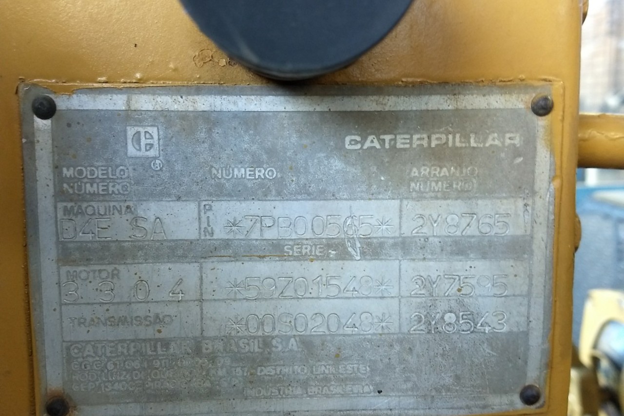 Caterpillar D4E - 87/87 10
