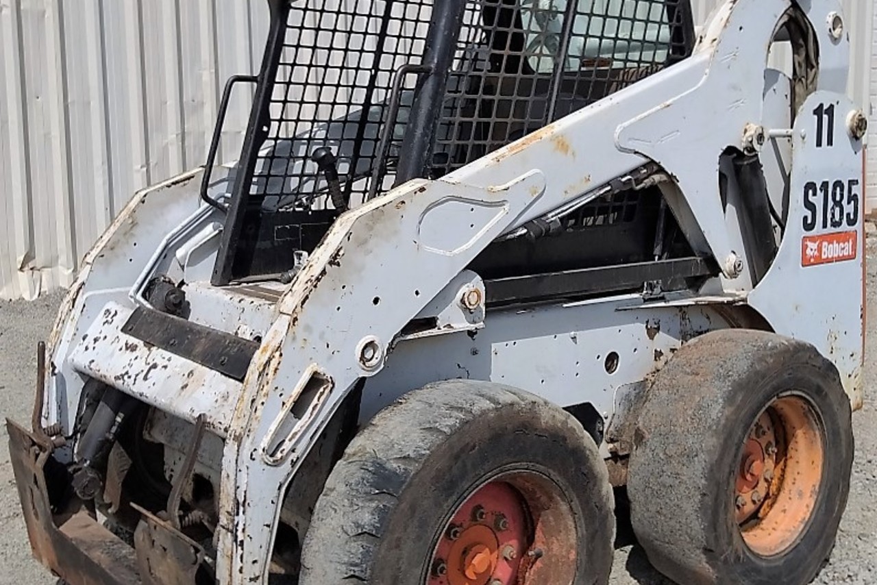 Bobcat S185 - 09/09 4