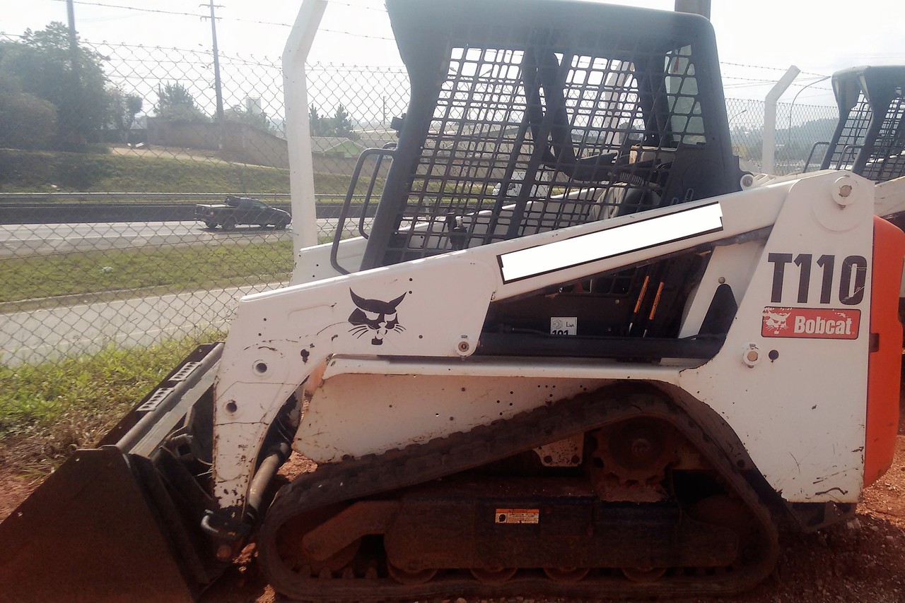 Bobcat T110 - 10/10 3