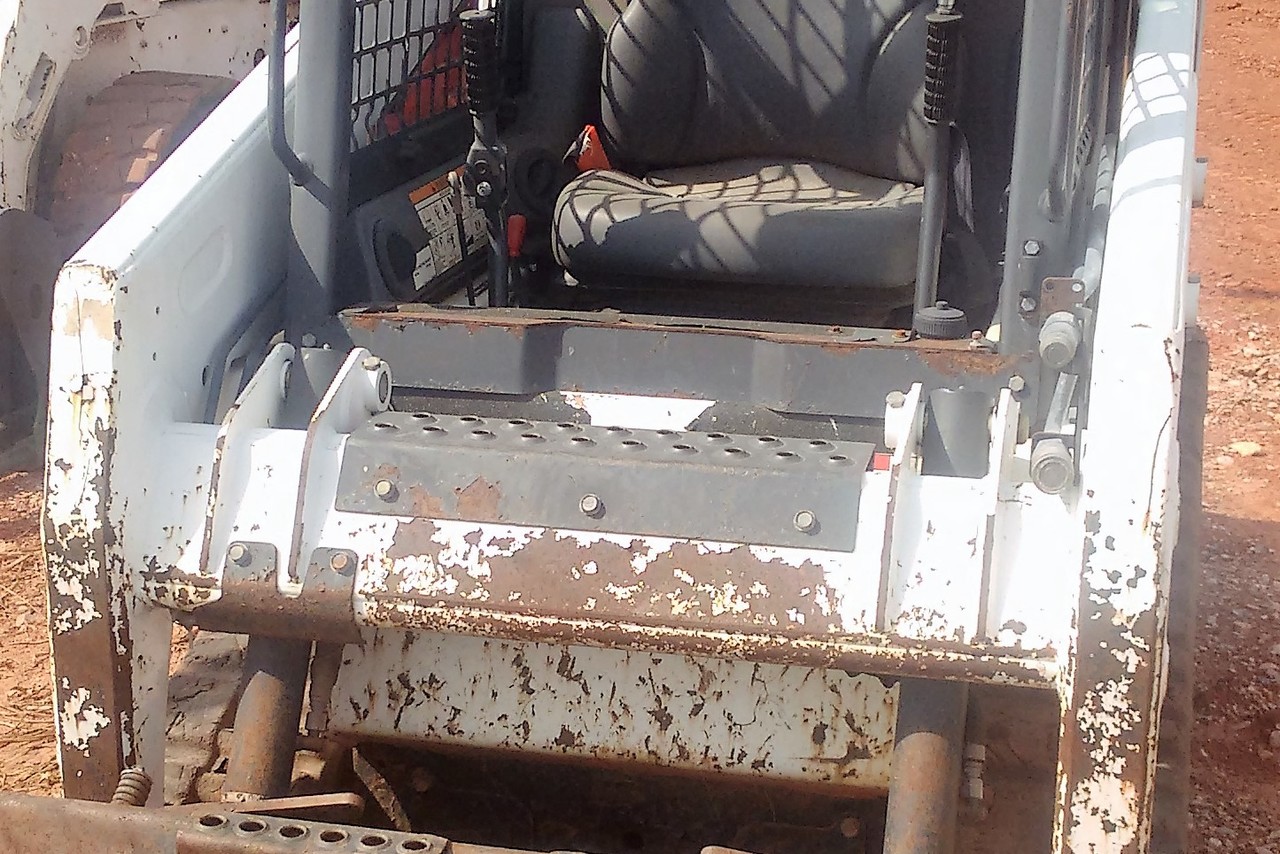 Bobcat T110 - 10/10 4