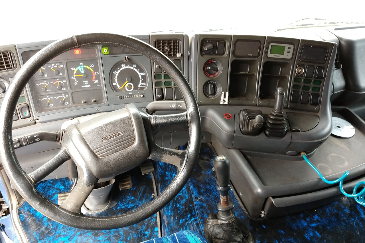 Scania 124 400 - 02/02 10