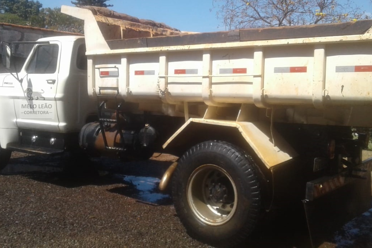 Ford F14000 - 90/90 3