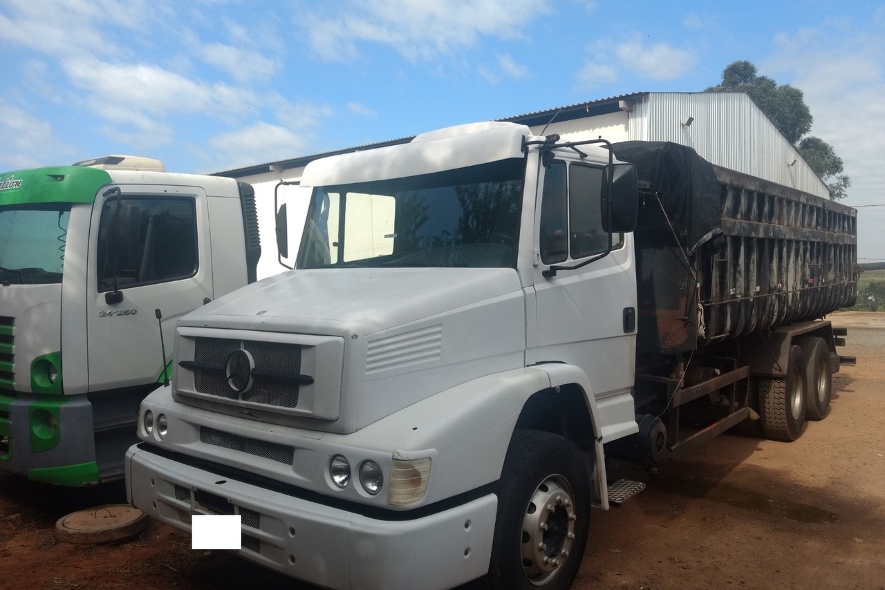 Mercedes Benz MB 1620 - 03 7