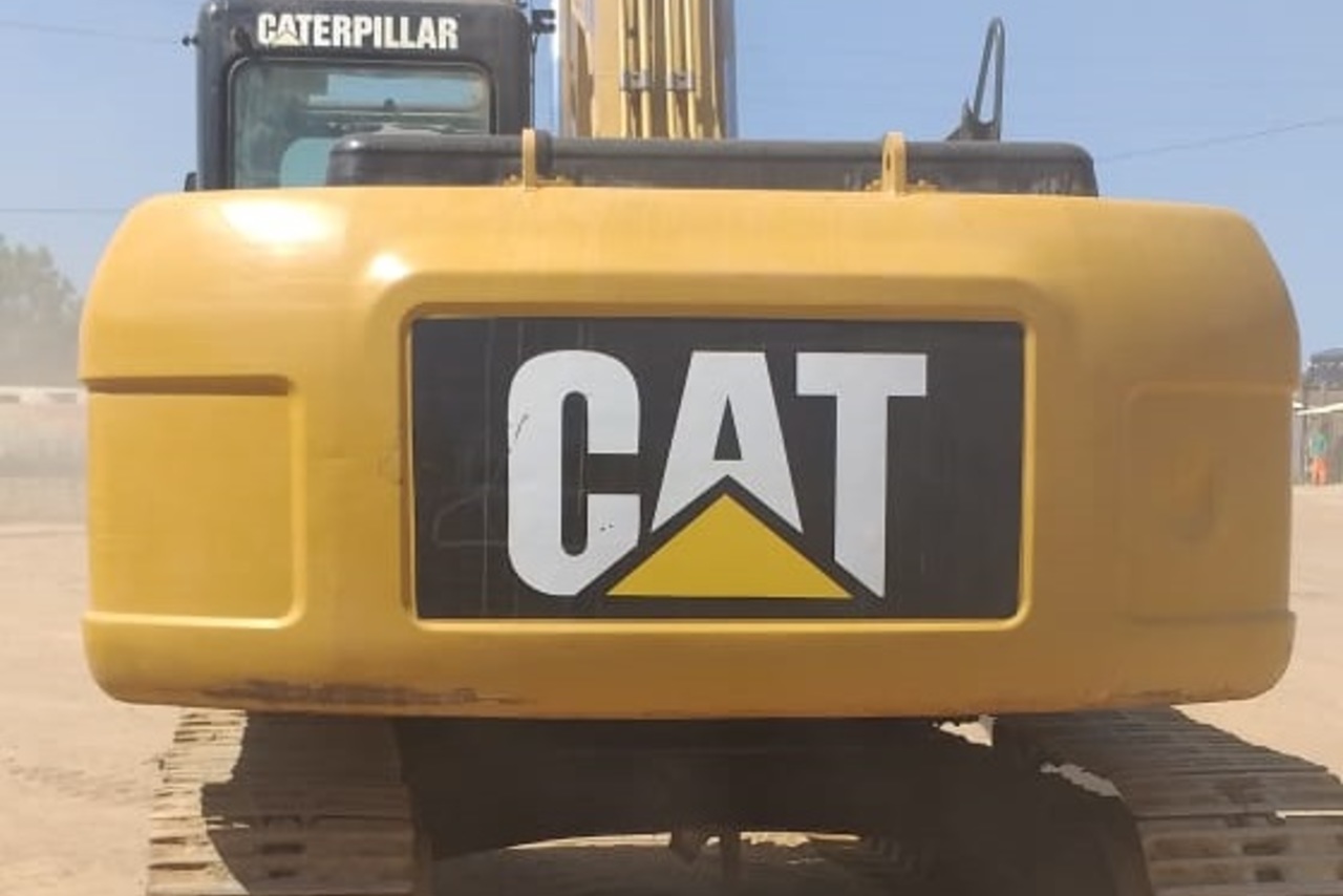 Caterpillar 320DL - 10/10 3