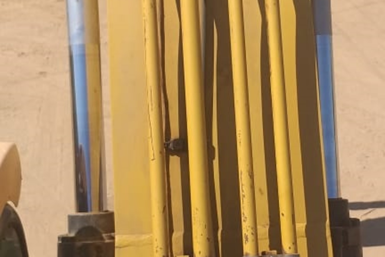 Caterpillar 320DL - 10/10 4
