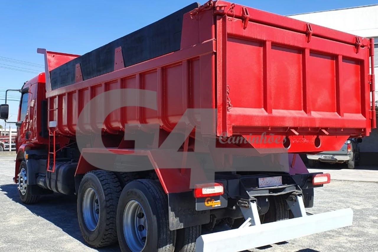 Volvo VM 270 - 14/14 5