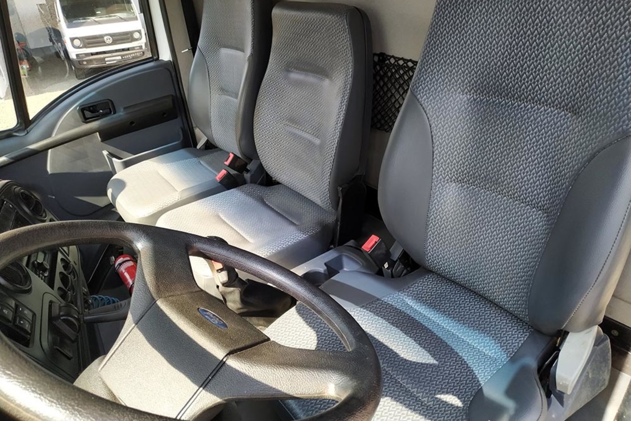 Ford Cargo 1519 - 13/13 7