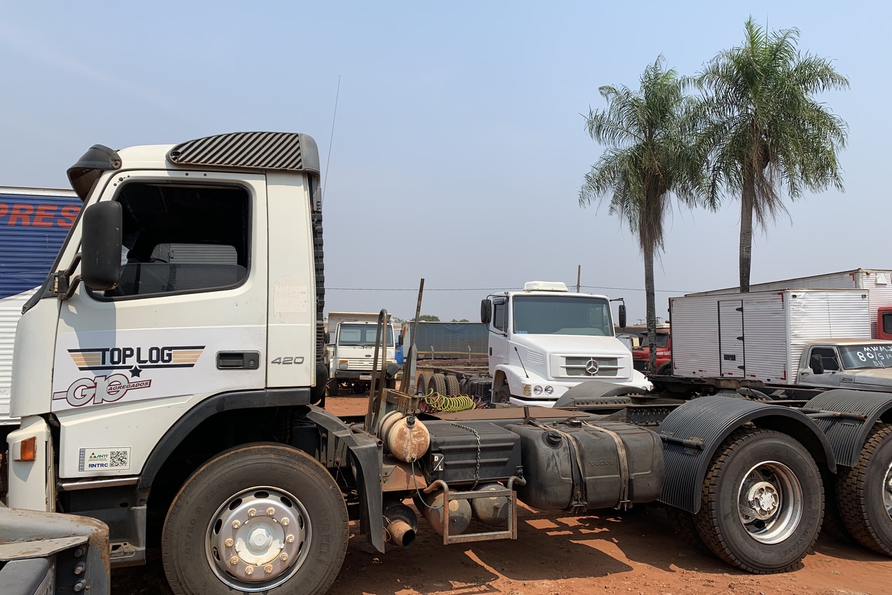Volvo FM12 420 - 06/06 2