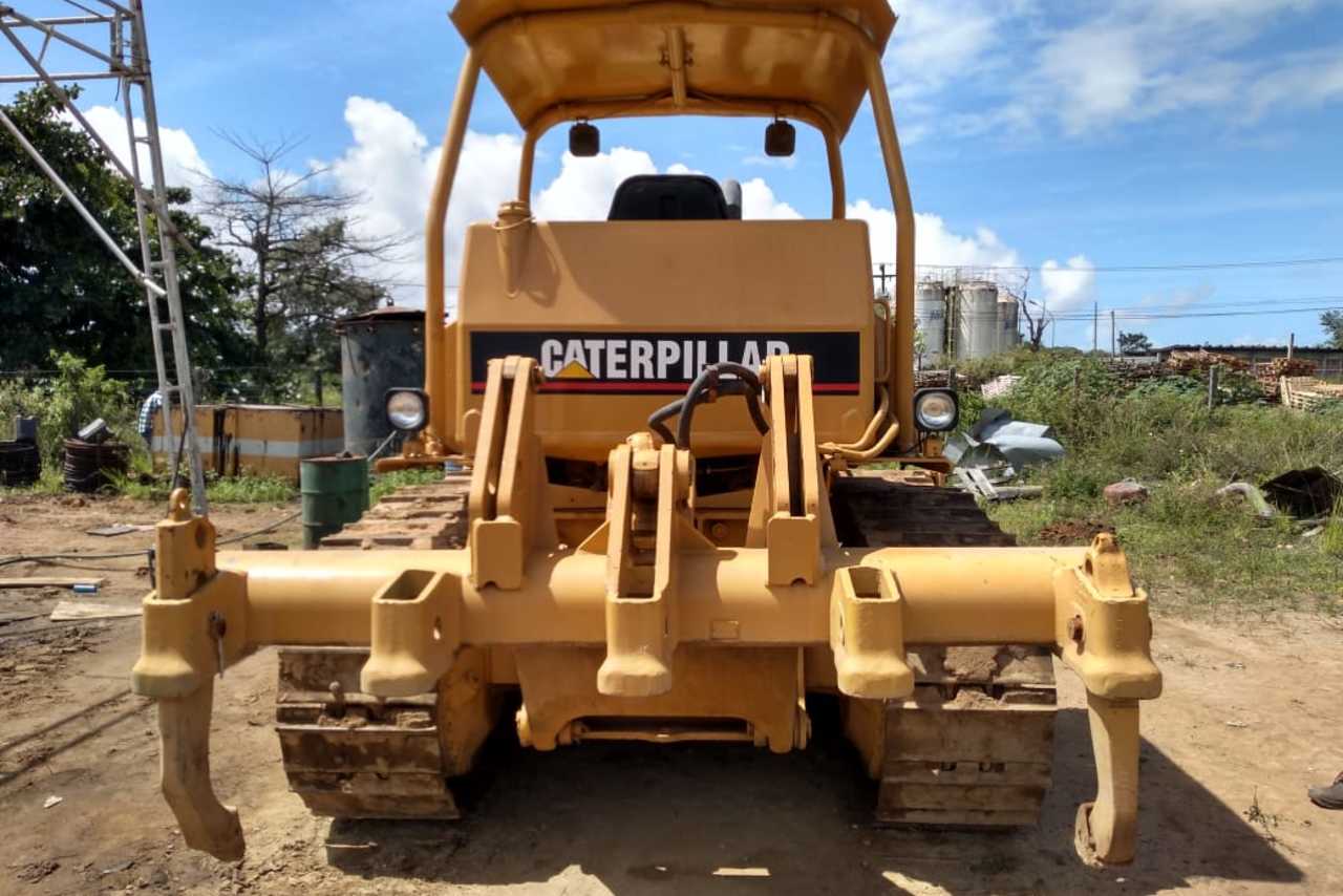 Caterpillar D6D - 90/90 2
