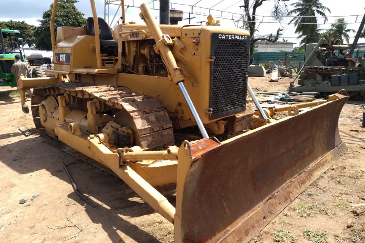 Caterpillar D6D - 90/90 8