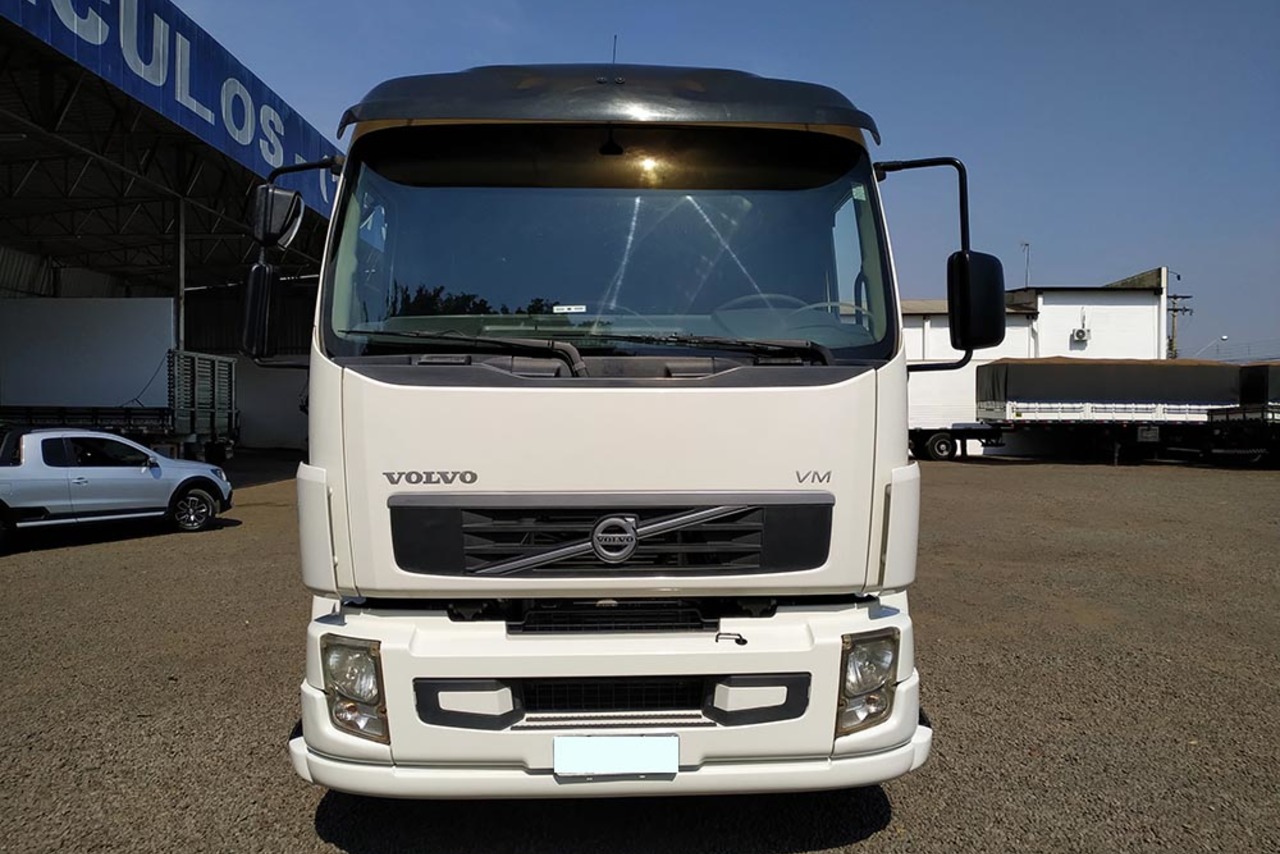 Volvo VM 270 - 13/13 4