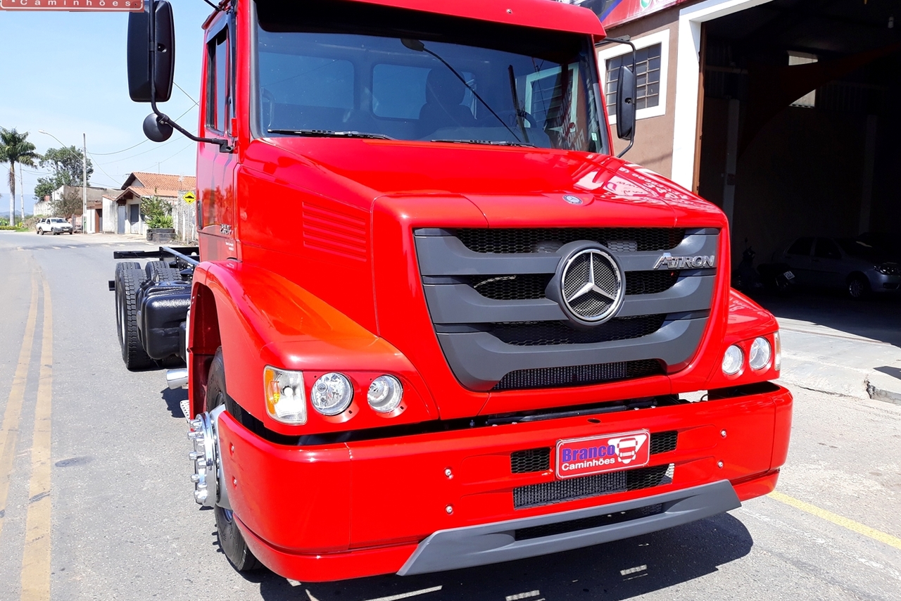 Mercedes Benz MB 2324 - 14/14 1